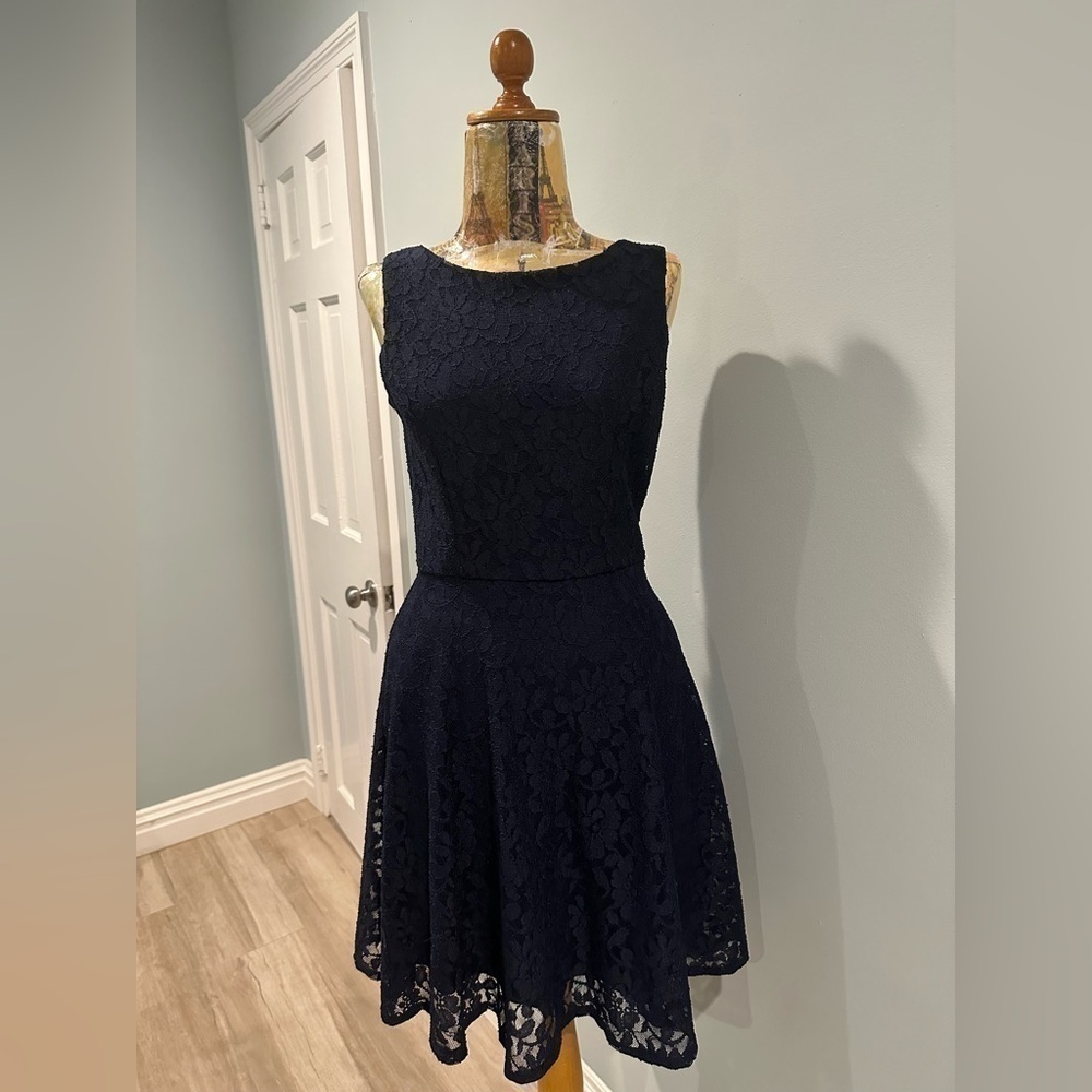 Speechless Lace skater dress - size M